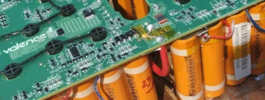 Laboratorio de reparación de baterías